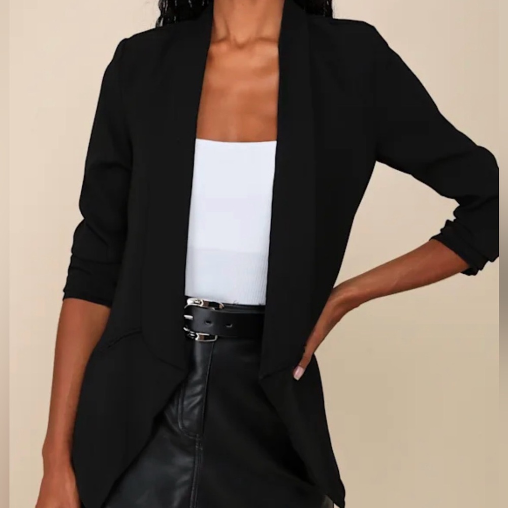 Lulu's Classic Black Blazer